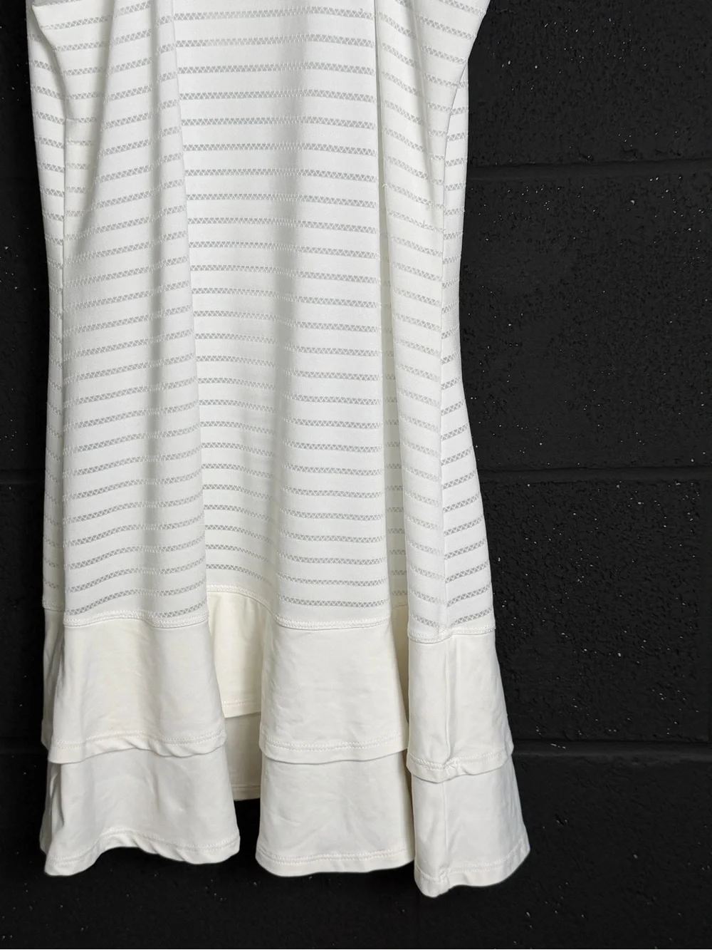 Lija White Zip-Front Sleeveless Tennis Dress -medium - Picture 12 of 16